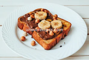 Chocolate and Banana French Toast with Macadamia Nuts Recipe