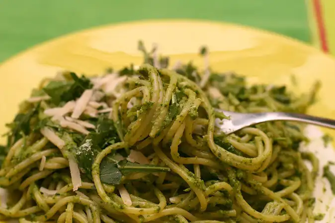 Rocket Pesto Spaghetti with Toasted Almonds