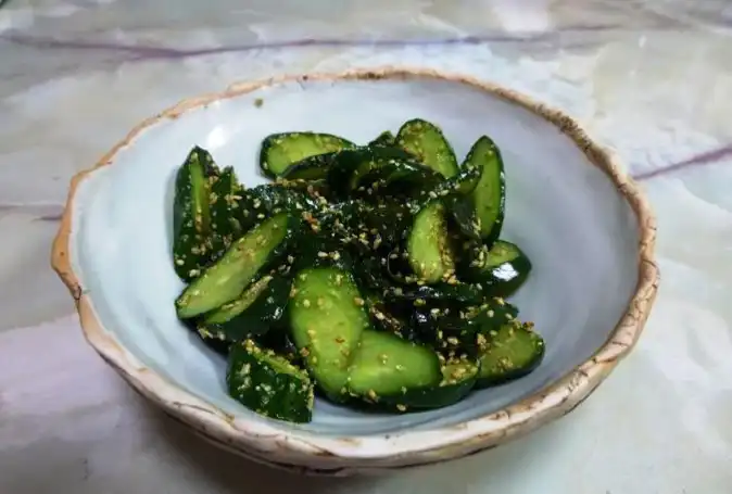 Japanese Cucumber with Sesame Seeds Recipe ( きゅうりのごま和え )