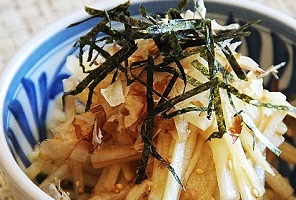 Japanese Daikon Salad ( 大根サラダ ) Recipe