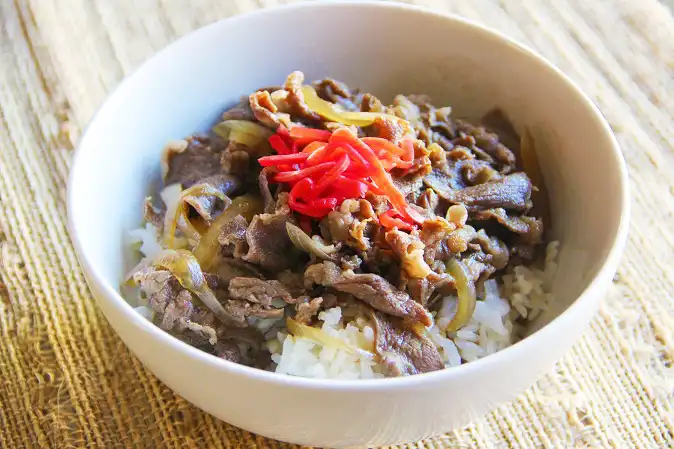 Japanese Gyudon Recipe ( 牛丼 )