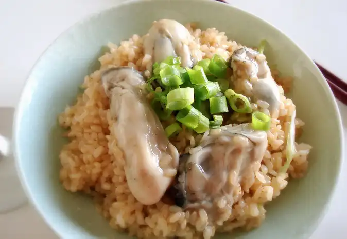 Japanese Kaki Gohan Recipe ( 牡蠣ご飯 )