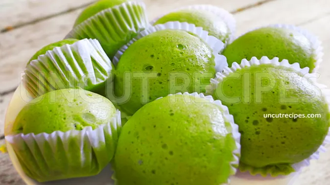 Japanese Matcha Yogurt Steamed Cake Mushi Pan Recipe (抹茶蒸しパン)