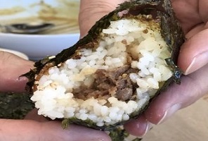 Japanese Onigiri with Beef Shigureni Recipe