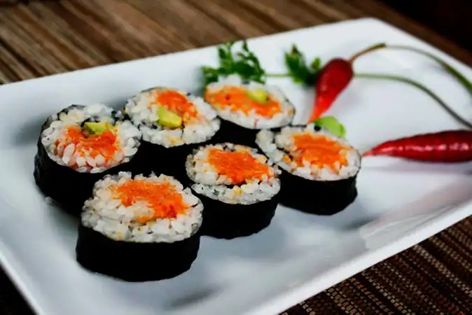 Japanese Spicy Tuna Rolls ( 辛い手巻き寿司 まぐろ ) Recipe
