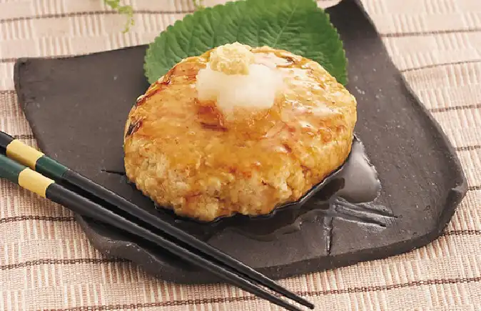 Japanese Tofu and Chicken Burger Recipe ( 豆腐ハンバーグ )