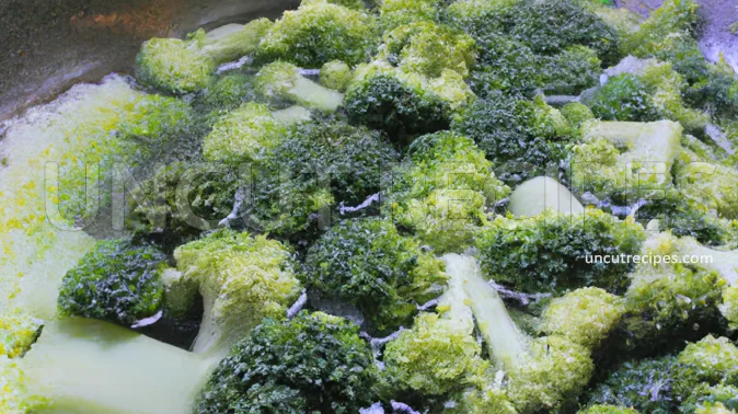 Best Cream of Broccoli Soup Recipe - 03 Best Cream of Broccoli Soup Recipe - 03
