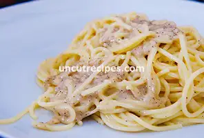 Cacio e Pepe Spaghetti Recipe