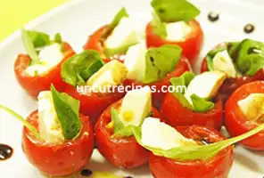 Caprese Salad Bites Recipe