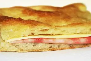 Focaccia Bites with Ham and Cheese Recipe