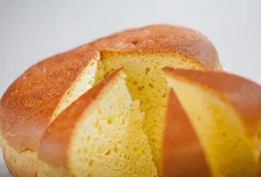 Italian Cheese Bread Recipe (Crescia Al Formaggio)