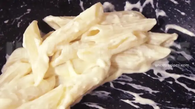 Pasta with Philadelphia Cream Cheese Recipe - 07