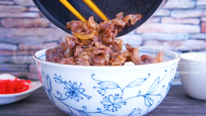 Classic Gyudon Recipe ( 牛丼 ) - 08 Classic Gyudon Recipe ( 牛丼 ) - 08