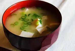 Miso Soup Recipe (味噌汁)