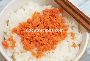 Rice with Salmon Flakes Recipe (鮭フレーク米)