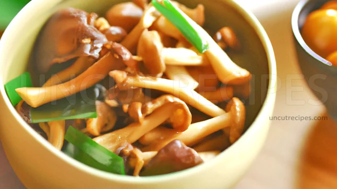 Sauteed Mushrooms with Soy Butter Sauce Recipe ( きのこのバター醤油炒め ) - 07