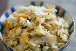 Takikomi Gohan Recipe (炊き込みご飯)