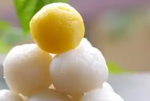 Tsukimi Dango Recipe (月見団子)