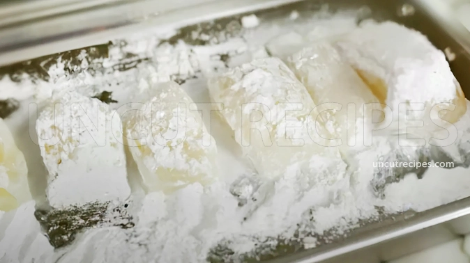 White Mochi with Matcha Filling Recipe ( 抹茶大福 ) - 11 White Mochi with Matcha Filling Recipe ( 抹茶大福 ) - 11